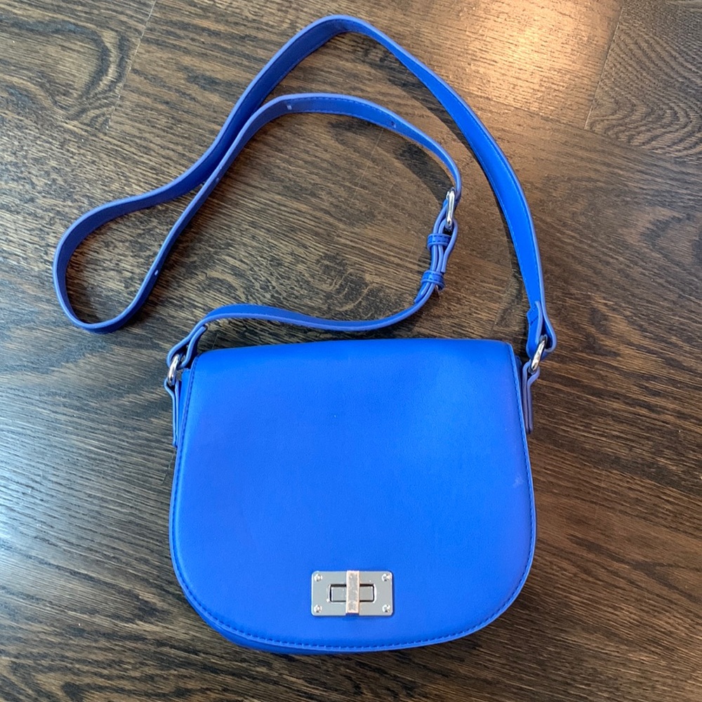 Blue crossbody purse